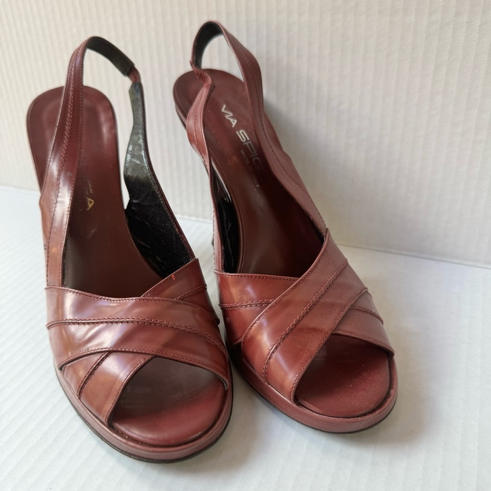 Via Spiga Slingback Heels Shoes Women Size 7M Dark Red Open Toe Stitched Italy
